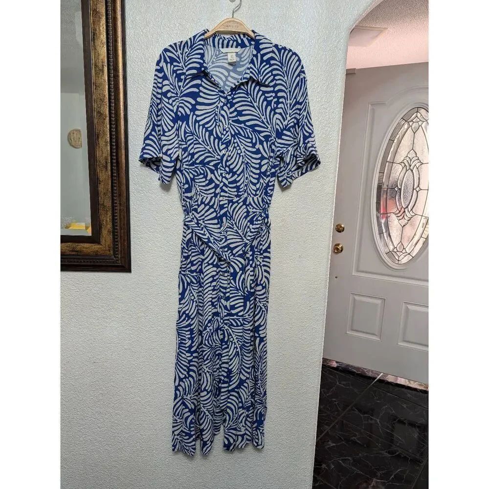 H&M maxi dress Medium button down